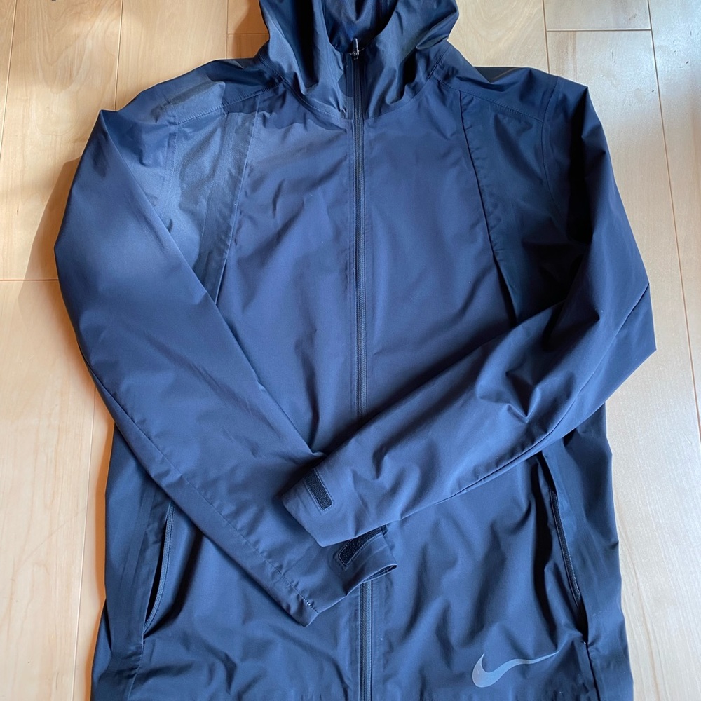 Nike Zonal Aeroshield Running Jacket